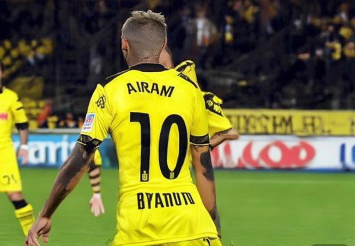 勒沃库森vs多特蒙德：德甲焦点战哈兰德对决维尔茨，攻防大战一触即发